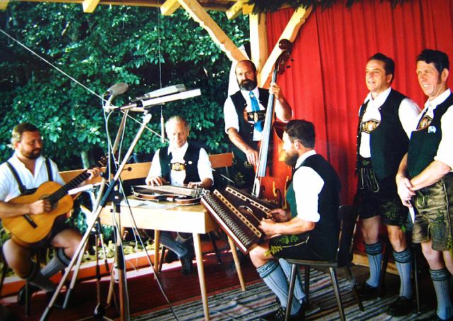 056 Kapeller Hausmusi